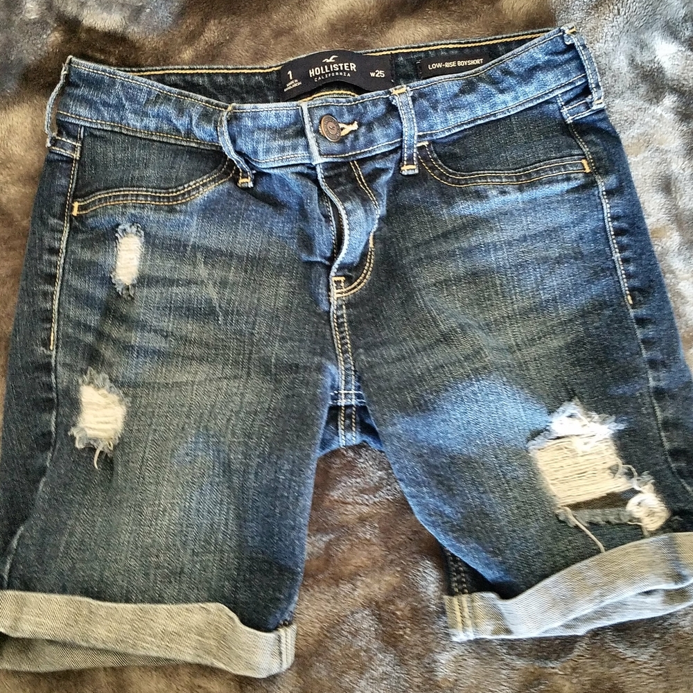 Holister Bermuda shorts